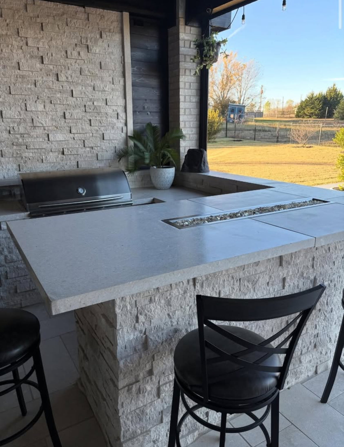 Platinum Ledgestone - Split Face