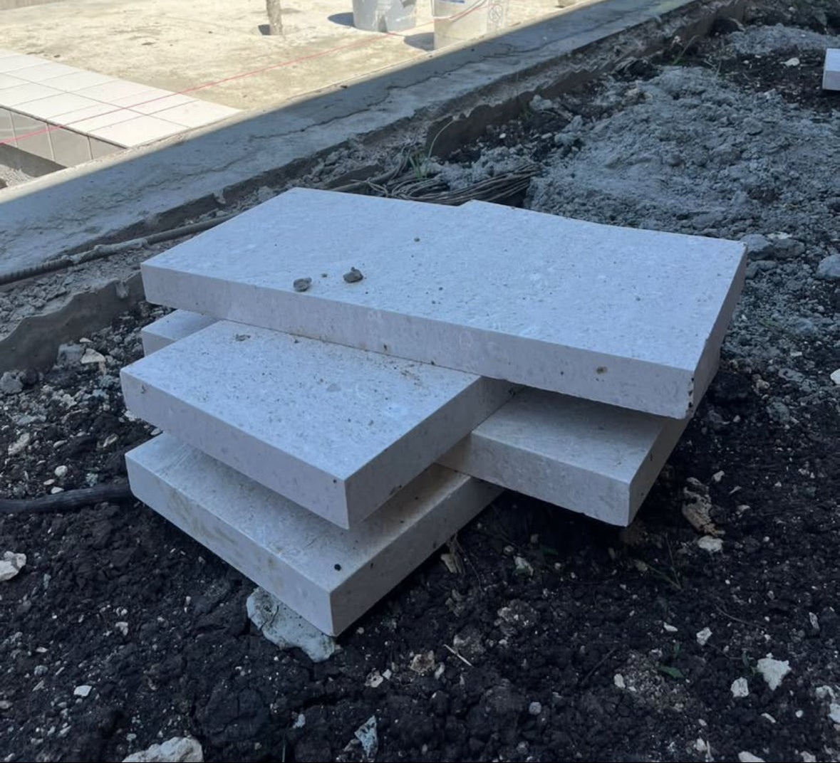 Platinum Limestone Pool Coping